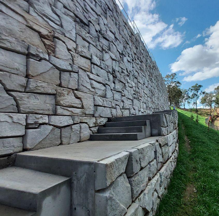 verti-block-retaining-wall-road-widening-redbank-845X831-img2